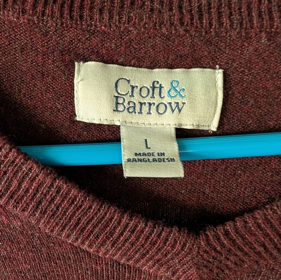 Croft & Barrow Men's Maroon V-Neck Sweater L - Picture 2 of 3